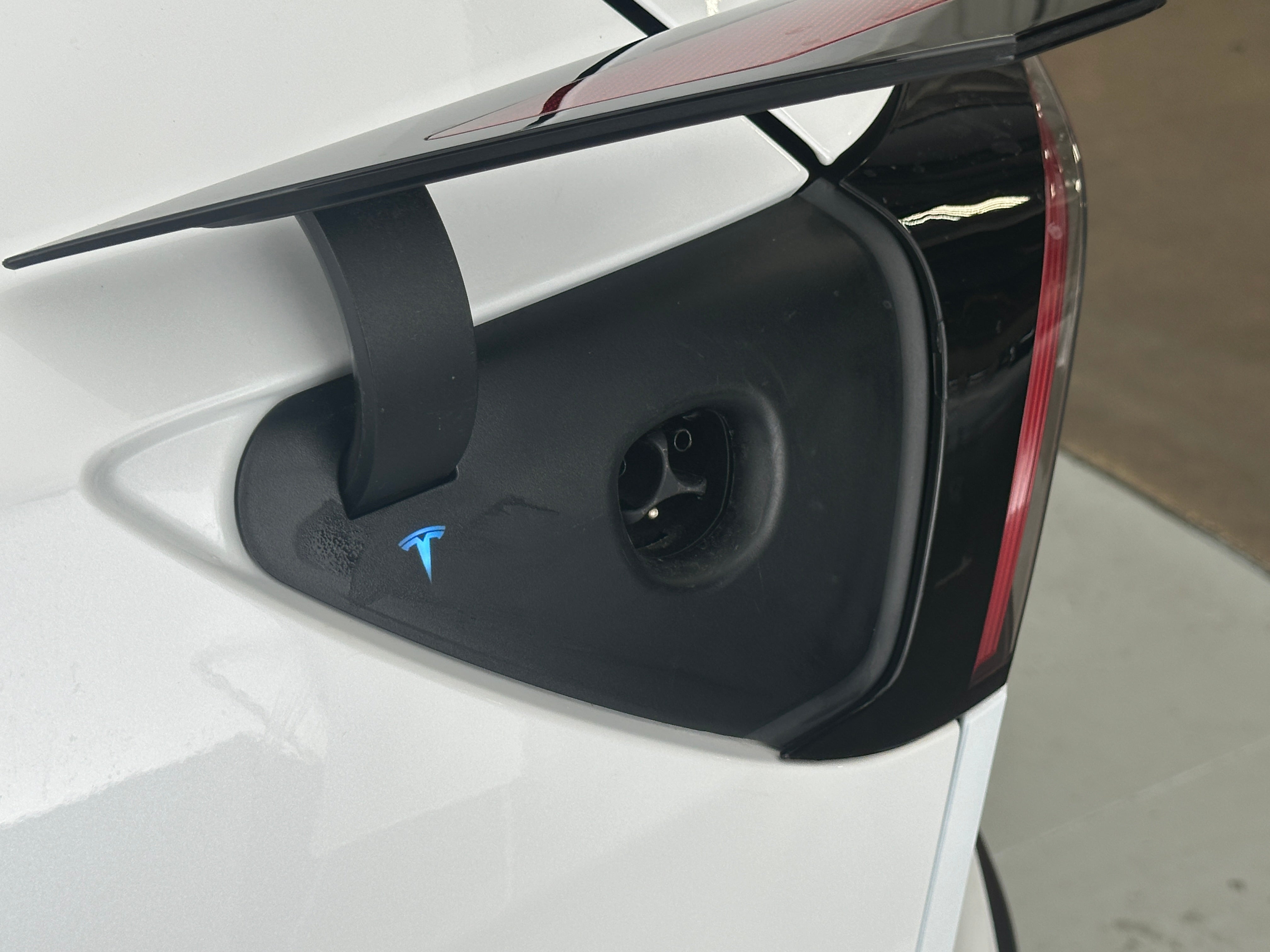 tesla model y 2026 7SAYGDED9TA606887 image tesla model y 2026 7SAYGDED9TA606887 image